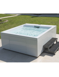 SPA YORK DIMENSIONI: 2100 x 2350 x 860 mm
